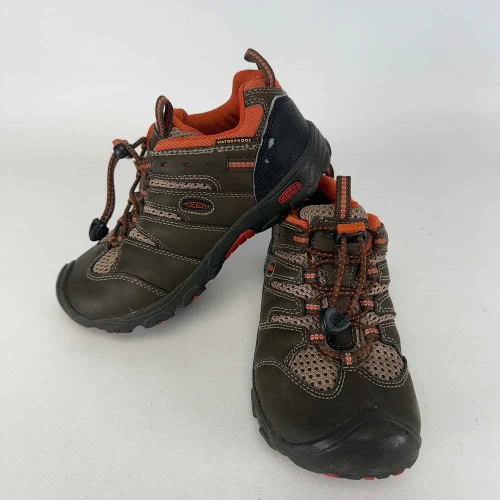 Keen Kids Waterproof Hiking Shoes Brown Orange Bungee Laces Low Top Trail Shoe